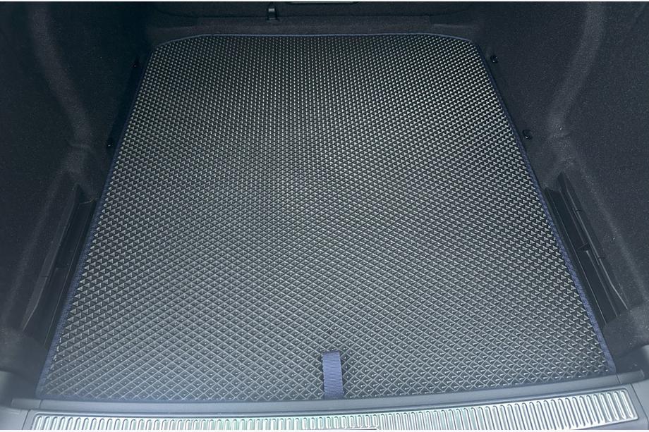 Skoda Superb 2015–2024 EVA rohož do kufra (SW, Čierna) Image