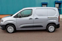 Toyota Proace City 2016– Nerezové lišty na posuvné dvere (2 ks) fotografia 4