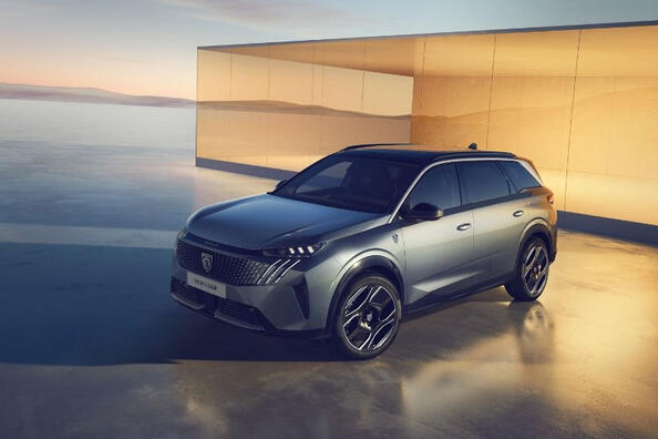 Prehľad Peugeot 5008 III generácie (2024)
