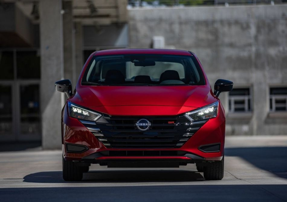 Aktualizovaný Nissan Versa: štýlový a dostupný sedan