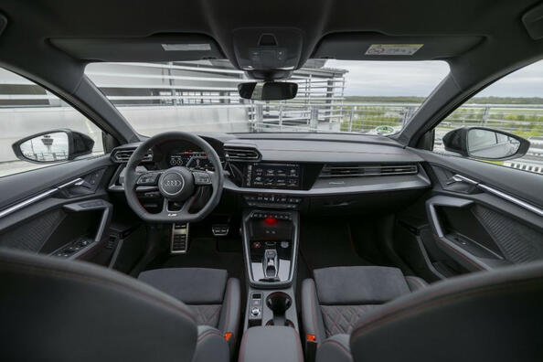 Audi S3 Sportback: modernizovaný športový hatchback pre rok 2024 Fotografia 5