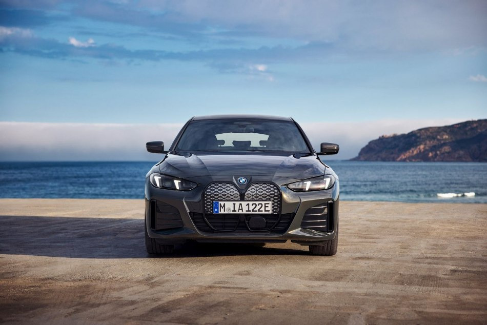 BMW i4 facelift 2024: prehľad modernizovaného elektromobilu