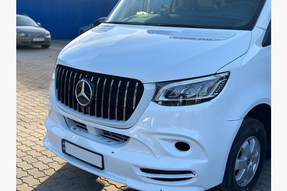 Mercedes Sprinter W907/W910 2018– Predné LED svetlomety (Originál 2025, 2 ks) Image
