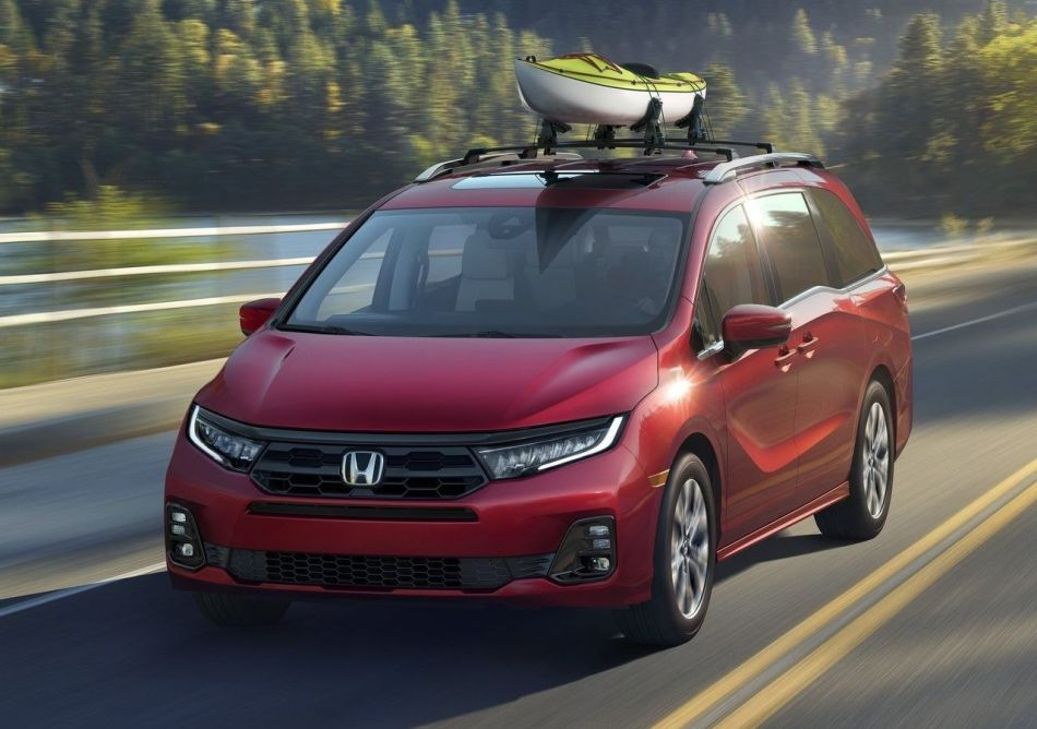 Test minivanu Honda Odyssey 5. generácie (2024)