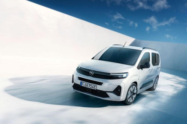 Test Opel Combo Electric: kompaktný a praktický elektrický minivan