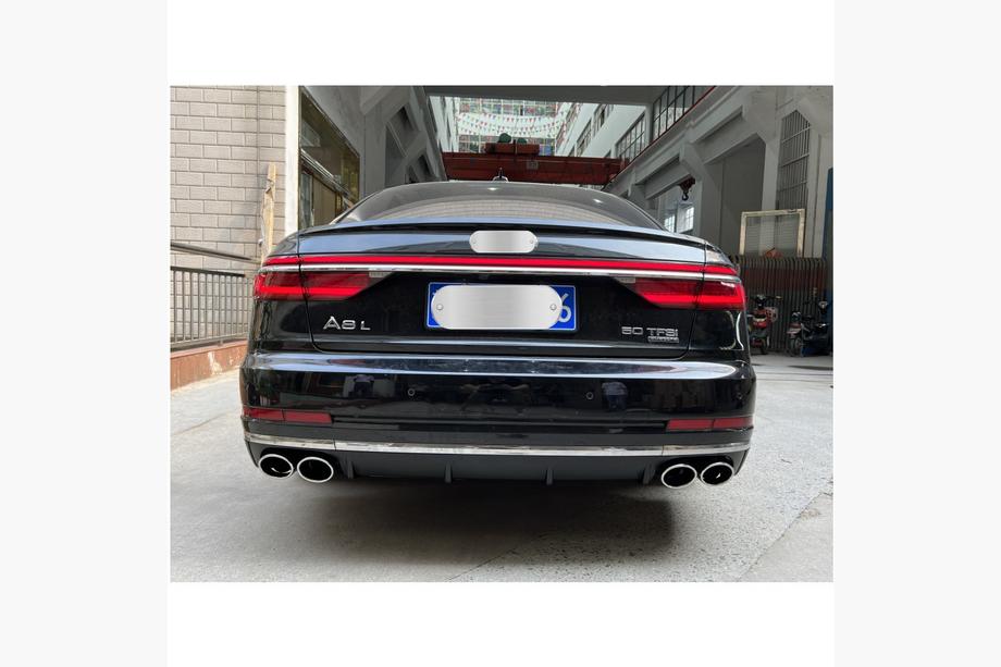 Audi A8 2018– Zadný difúzor s koncovkami výfuku S-Style (2018-2021) Image