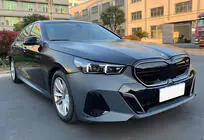 BMW 5. rad F10/F11 2010–2016 G60 facelift sada fotografia 4