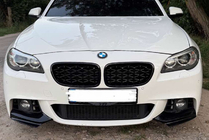 BMW 5. rad F10/F11 2010–2016 Ľadvinky Diamond Black (lesklá čierna) fotografia 2
