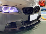 BMW 5. rad F10/F11 2010–2016 Ľadvinky Diamond Black (lesklá čierna) fotografia 1