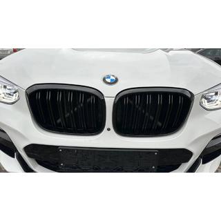 M-Look ľadvinky (lesklá čierna) BMW X3 G01 2018– fotografia 3