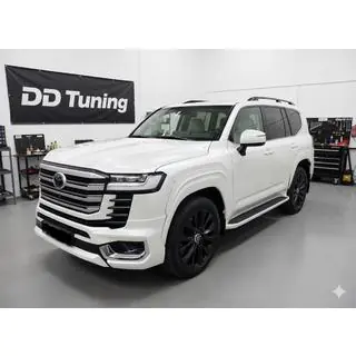 Rozširovače blatníkov VXR Toyota Land Cruiser 300 2021– fotografia 1
