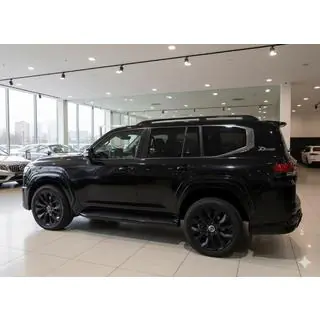 Rozširovače blatníkov VXR Toyota Land Cruiser 300 2021– fotografia 3