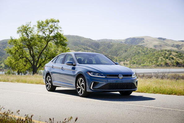 Recenzia Volkswagen Jetta 2025: facelift VII generácie