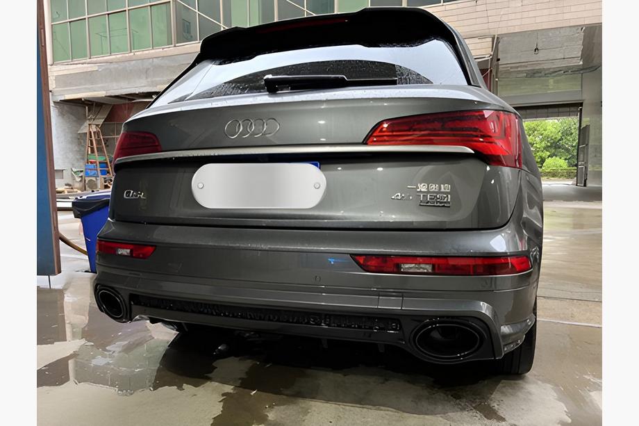 Audi Q5 2008–2017 Zadný difúzor s koncovkami výfuku QRS-Style Image