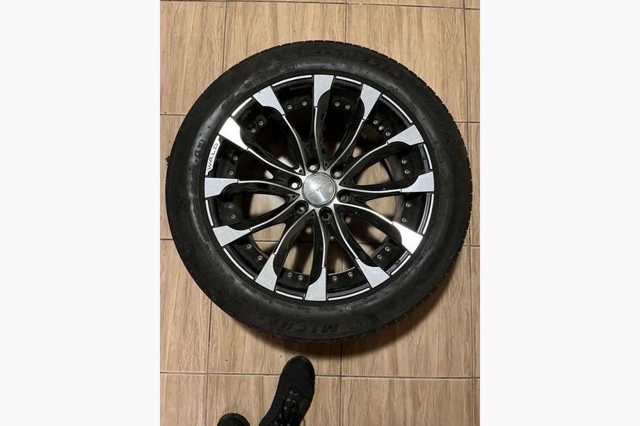Toyota Land Cruiser Prado 150 2009–2023 Zliatinové disky Wald R20 (4 ks) Image