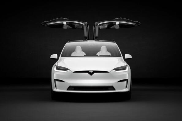 Test Tesla Model X: facelift prvej generácie