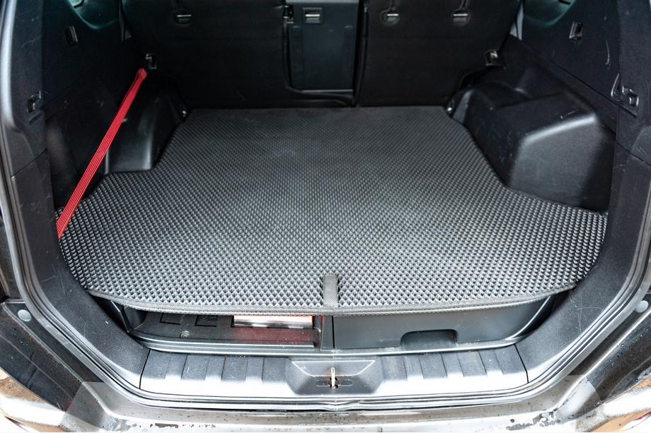 Nissan X-trail T31 2007–2014 EVA rohož do kufra (čierna) Fotografia 1