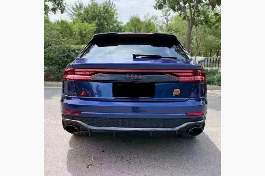 Audi Q8 2018– Zadný nárazník RSQ-Style (2018-2023) Fotografia 1