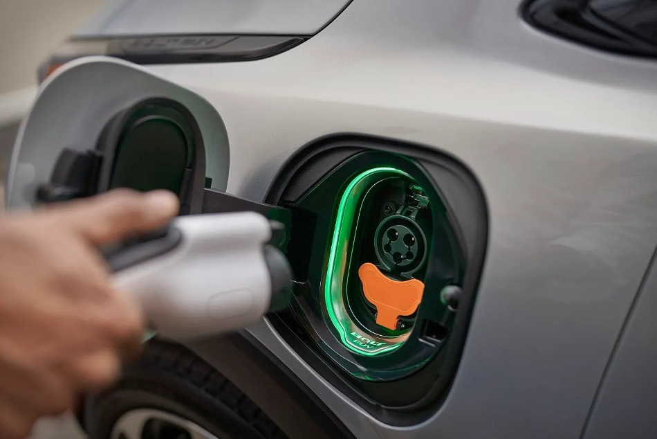 Od čoho závisí rýchlosť nabíjania elektromobilu?