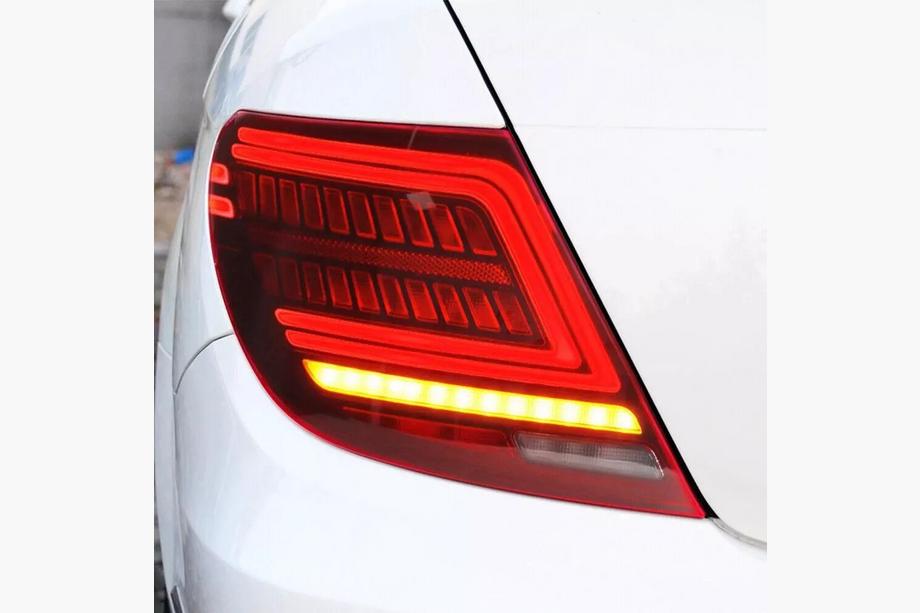 Mercedes trieda C W204 2007–2015 LED zadné svetlá V2 (2 ks) Image