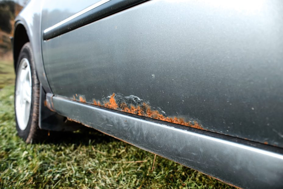 Oplatí sa kúpiť auto s koróziou karosérie?