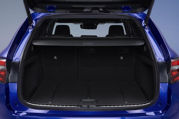Toyota Corolla Touring Sports E210: test hybridného kombi 1.8 a 2.0 Hybrid Fotografia 6
