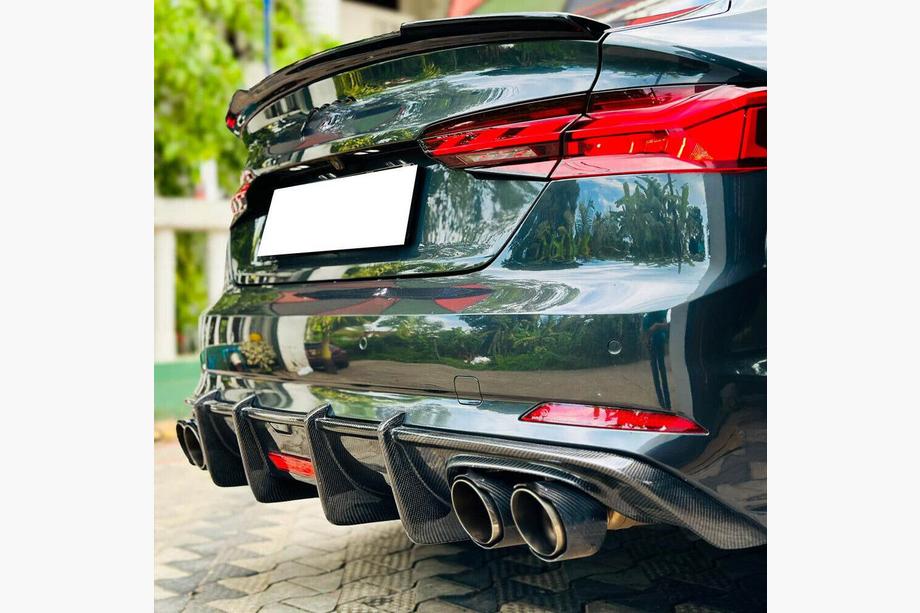 Audi A5 2016–2025 Difúzor zadného nárazníka V1 (pre S-Line 2016-2020, karbón) Fotografia 3