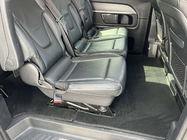 Mercedes Vito/V-trieda W447 2014– Prémiové textilné koberčeky do V-class, ExtraLong, 2 bočné (Len osobný odber, kompletný interiér, čierne) fotografia 2