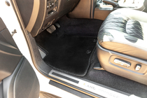 Toyota Land Cruiser 200 2007–2021 Prémiové textilné rohože V-2 (2012-2021, čierne) fotografia 8
