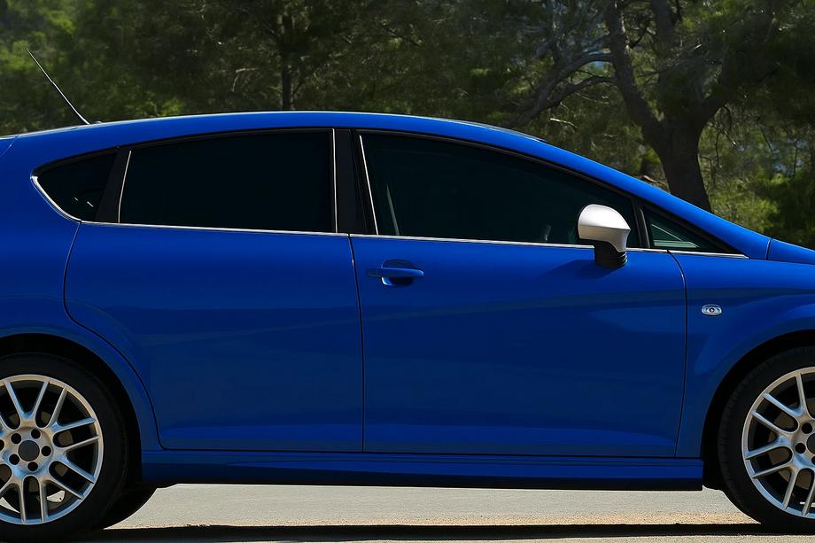 Seat Leon 2005–2012 Vonkajšie chrómové lišty okien OmsaLine (8 ks, nerez) Fotografia 1