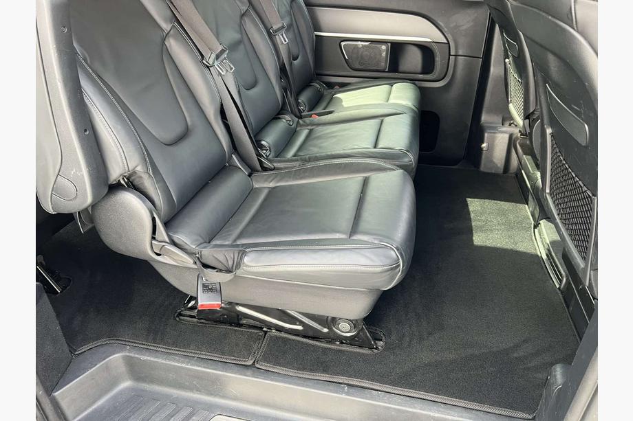 Mercedes Vito/V-trieda W447 2014– Textilné autokoberce Classic V-class, ExtraLong, 2 bočné (Len osobný odber, kompletná sada do interiéru, čierne) Fotografia 5