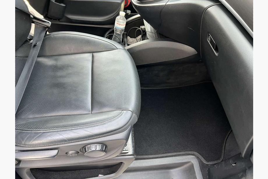 Mercedes Vito/V-trieda W447 2014– Textilné autokoberce Classic V-class, ExtraLong, 2 bočné (Len osobný odber, kompletná sada do interiéru, čierne) Fotografia 4