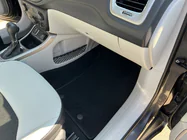 Jeep Compass 2006–2016 Textilné rohože Classic (Čierne) fotografia 3