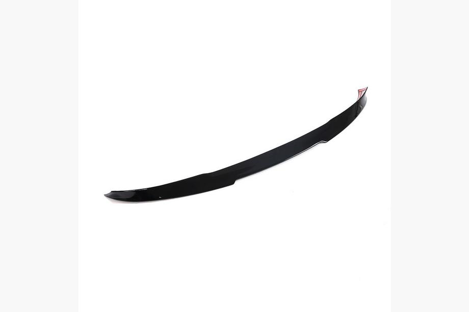 BMW 4 séria F32/F33/F36 2012–2020 Spojler veka kufra Carbon V8 (pre F36) Image