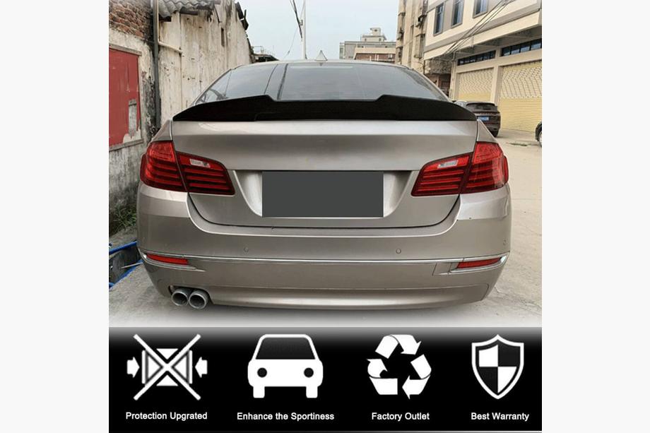 BMW 5. rad F10/F11 2010–2016 Spojler veka kufra Carbon V8 (SD) Fotografia 2