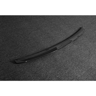 Zadný spojler M4-Style (karbón) BMW 5/i5 séria G60/G60E/G61 2023– fotografia 3