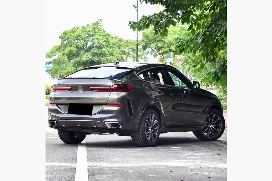 BMW X6 G06 2019–2027 Zadný spojler M4-Style (karbón) Fotografia 9