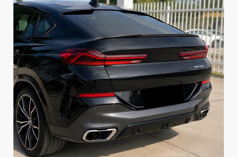BMW X6 G06 2019–2027 Zadný spojler M4-Style (karbón) Fotografia 1