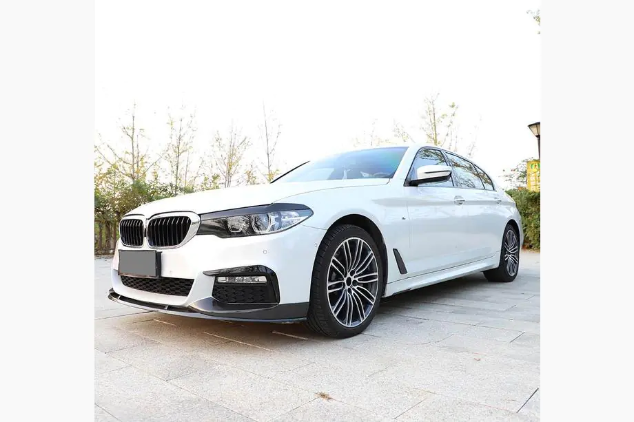 BMW 5. rad G30/G31 2017–2023 Predný nárazníkový lip spojler Lip V6 (pre M-Sport 2017-2020, karbón) Fotografia 2