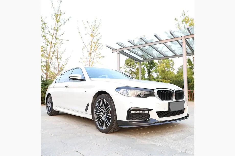 BMW 5. rad G30/G31 2017–2023 Predný nárazníkový lip spojler Lip V6 (pre M-Sport 2017-2020, karbón) Fotografia 3