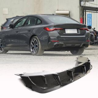 Difúzor zadného nárazníka V1 (pre i4 G26 M-Sport, karbón) BMW 4. séria G22/23/26 2020– fotografia 1