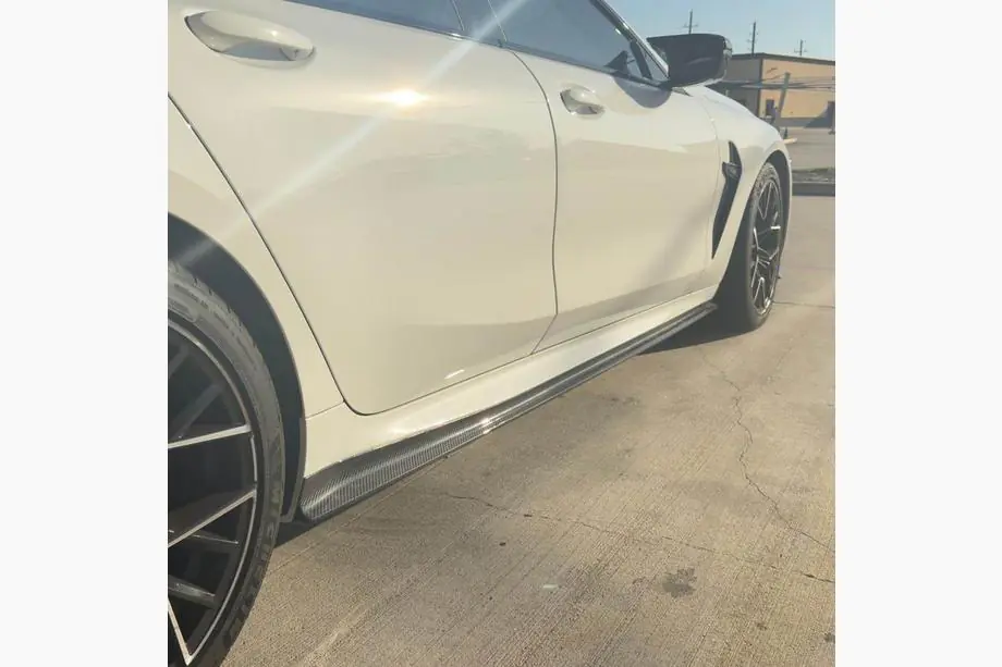 BMW 8. séria G14/G15/G16 2018– Prahové nadstavce V1 (pre G16 M-Sport/F93 M8, karbón) Fotografia 4