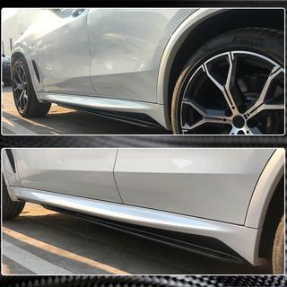 Prahové nástavce Carbon V1 (Pravý karbón) BMW X5 G05 2019–2026 fotografia 4