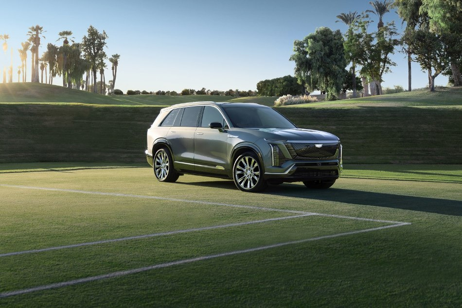 Recenzia elektrického veľkého crossovera Cadillac Vistiq