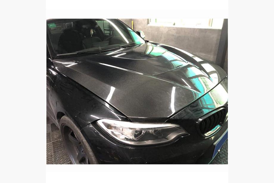 BMW 2. séria F22/F23 2014–2021 Kapota V1 (Carbon) Fotografia 3