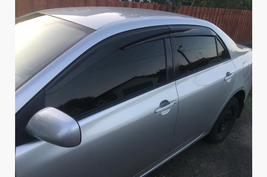 Toyota Corolla 2007–2013 Ofuky okien (4 ks, Sunplex Sport) Image