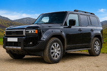 Toyota Land Cruiser Prado 250 2023– Čierne OEM strešné lyžiny (hliník) fotografia 1