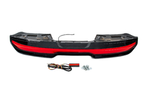 Toyota Land Cruiser 300 2021– Spojler Long LED fotografia 8