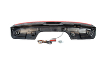 Toyota Land Cruiser 300 2021– Spojler Long LED fotografia 9
