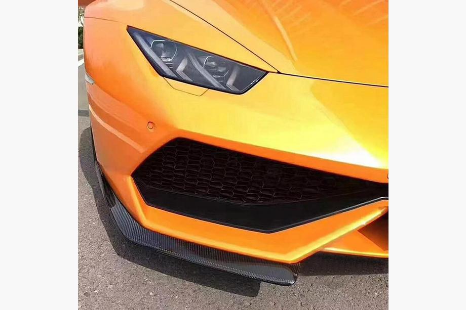 Lamborghini Huracan 2014– Kryty predného nárazníka Flap V1 (karbón) Fotografia 3